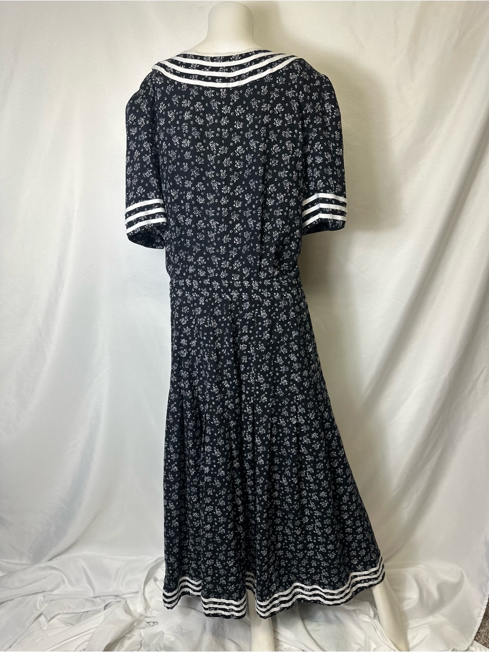 VINTAGE PLAZA SOUTH BRAND SIZE 18T Black & White Dress Short Sleeve Button Down - Picture 6 of 6
